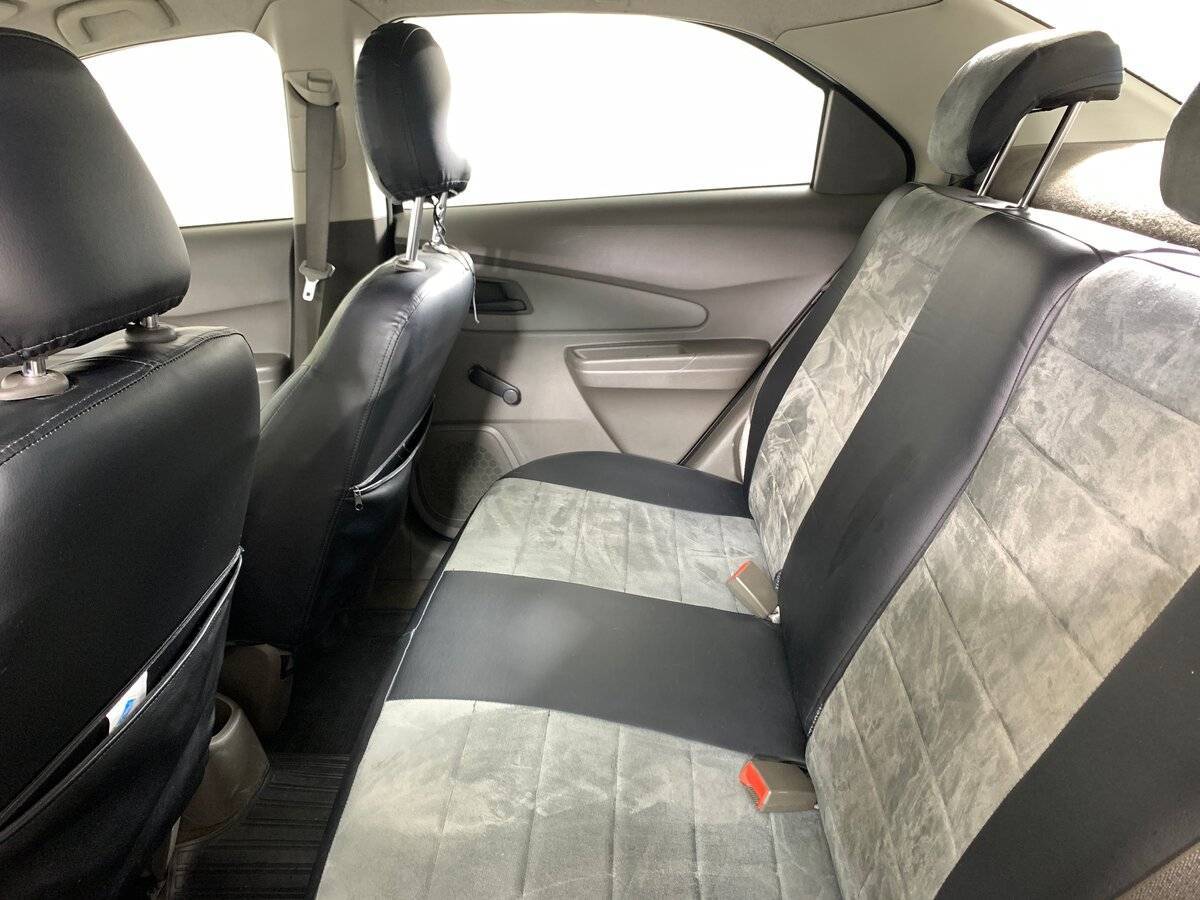 Купить Chevrolet Cobalt с пробегом. Фото: #17