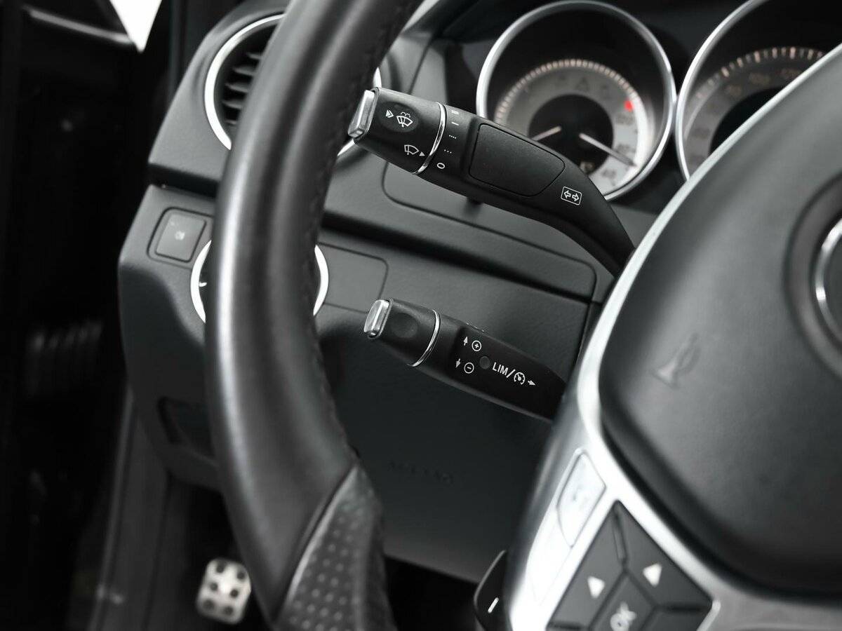 Купить Mercedes-Benz C-Класс с пробегом. Фото: #7