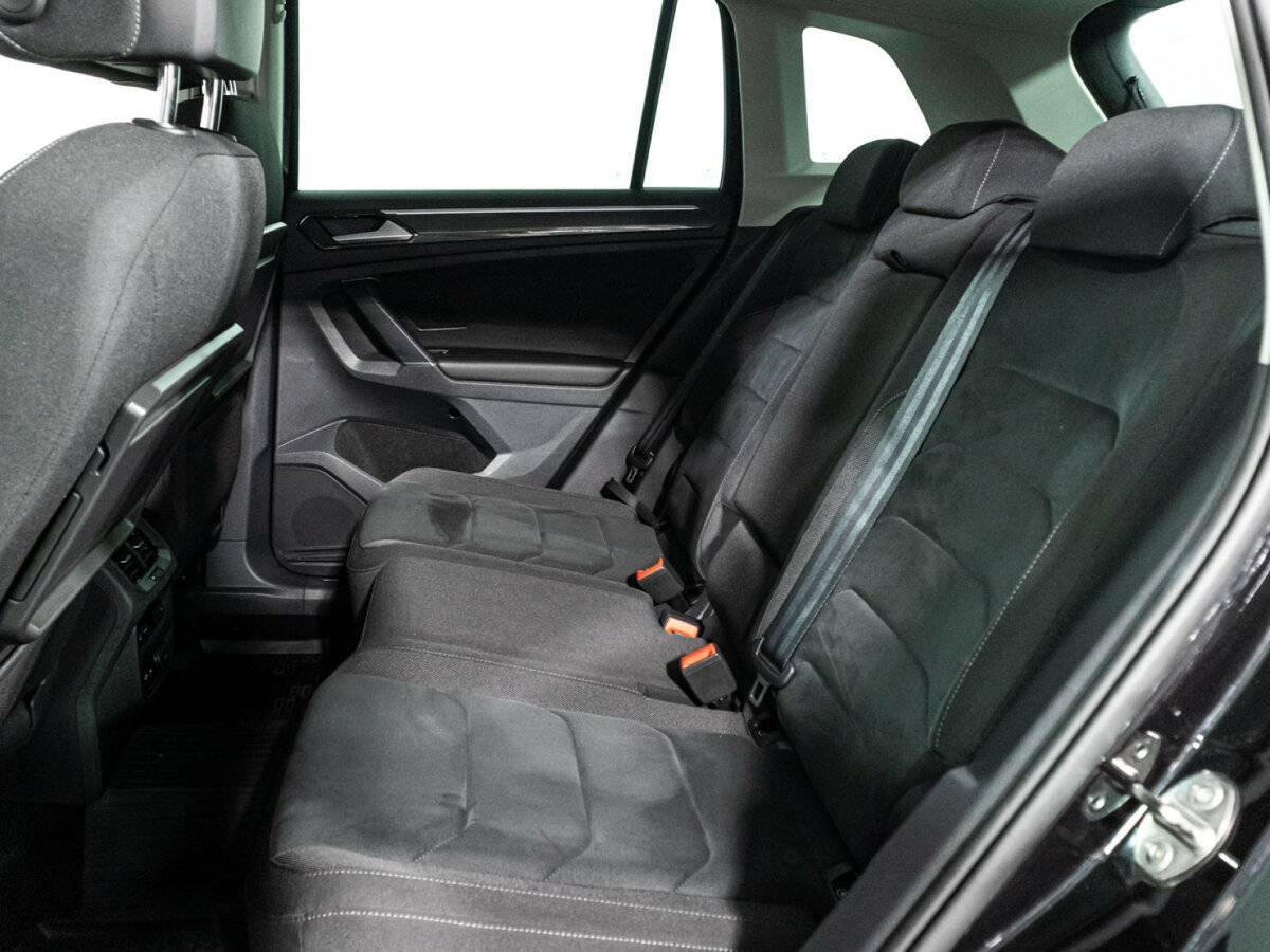 Купить Volkswagen Tiguan с пробегом. Фото: #9