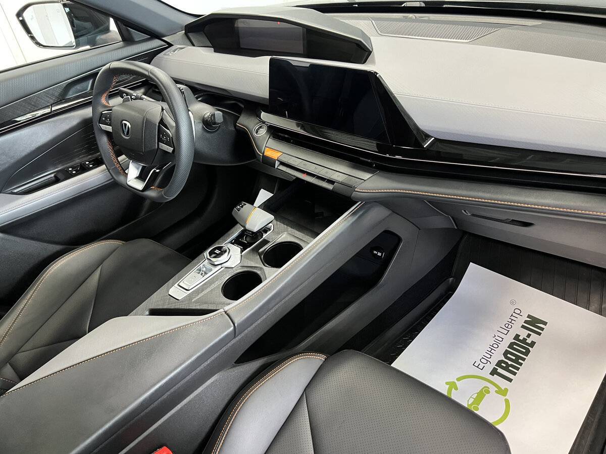 Купить Changan UNI-V с пробегом. Фото: #12