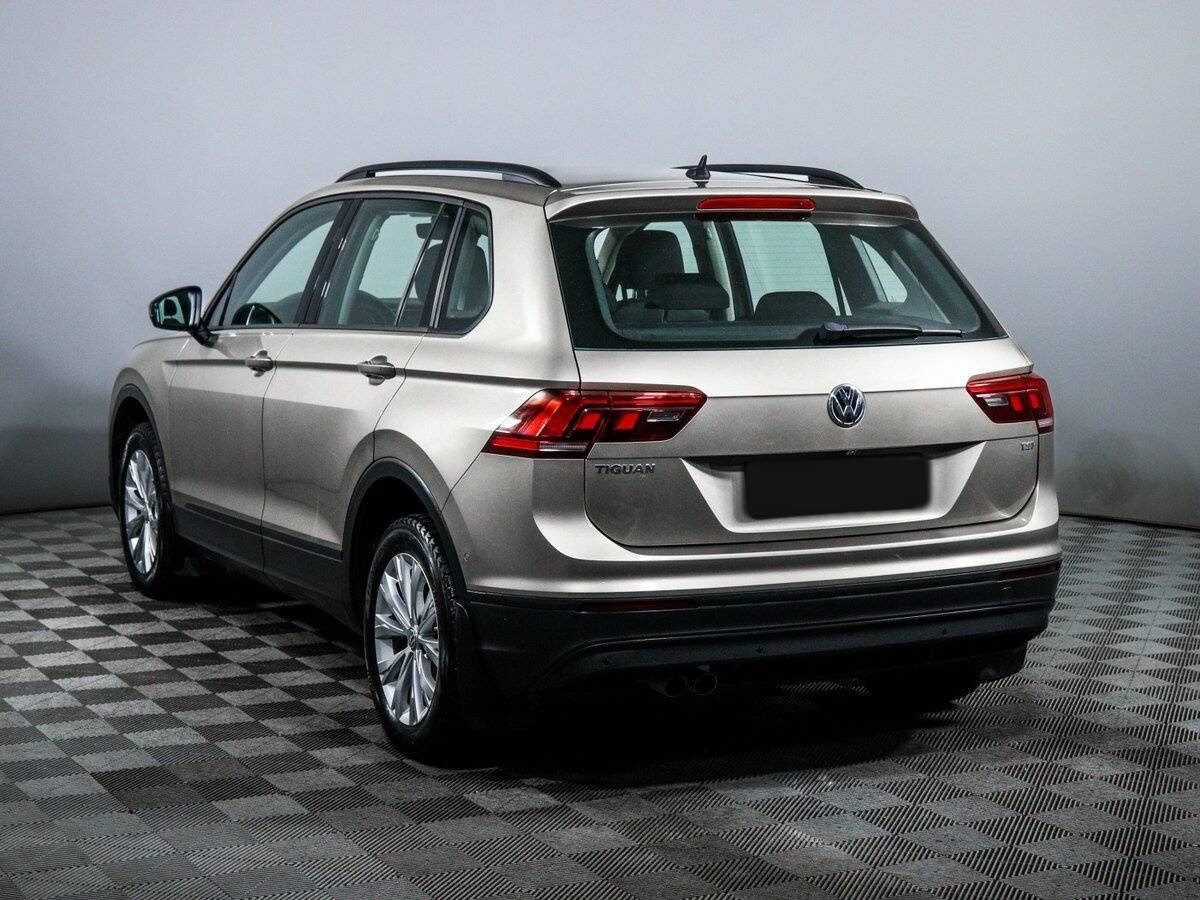 Купить Volkswagen Tiguan с пробегом. Фото: #6