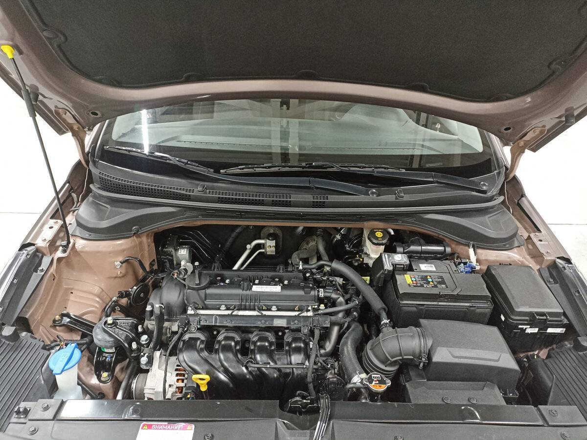 Купить Hyundai Solaris с пробегом. Фото: #8