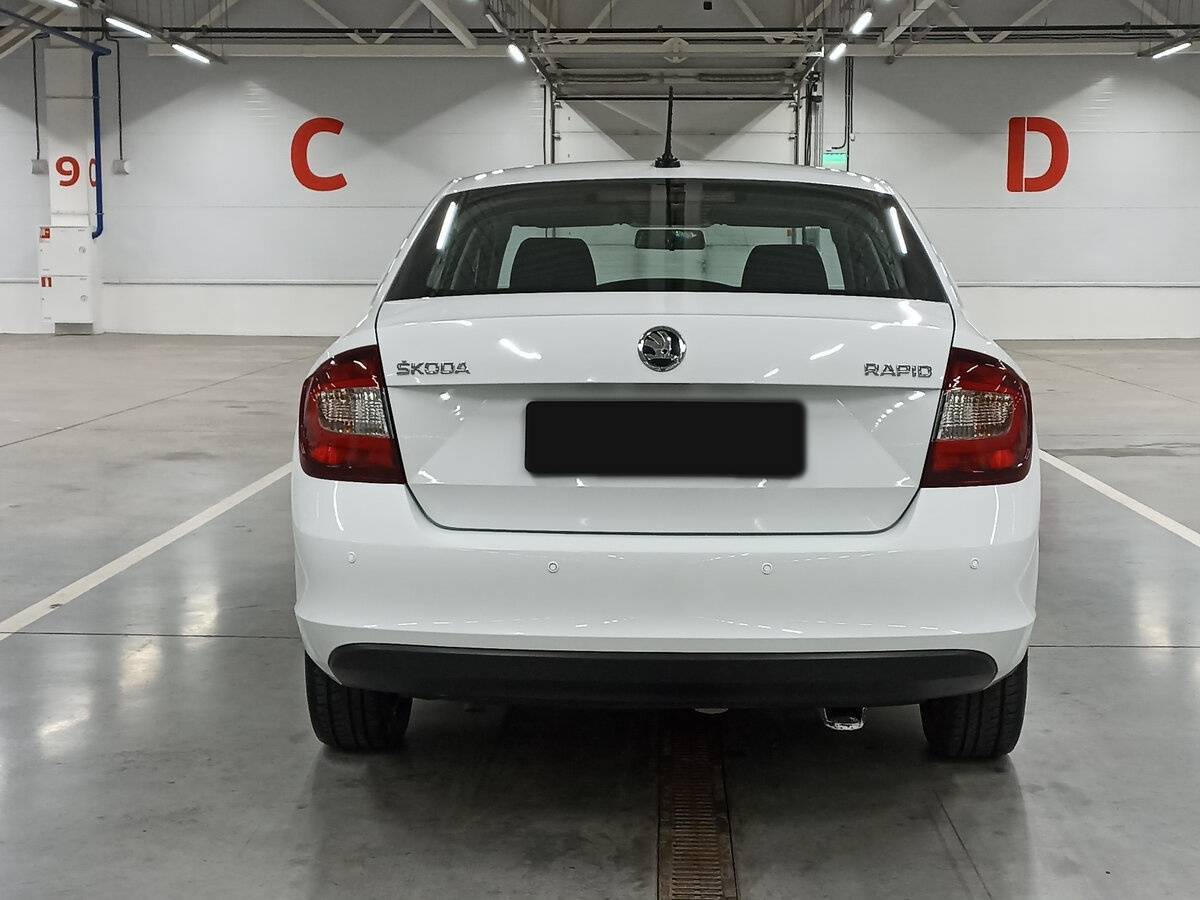 Купить Skoda Rapid с пробегом. Фото: #5