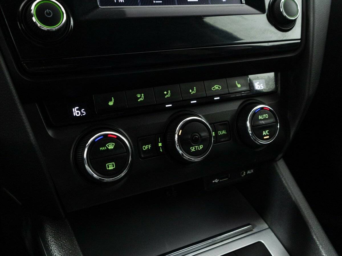 Купить Skoda Octavia с пробегом. Фото: #15