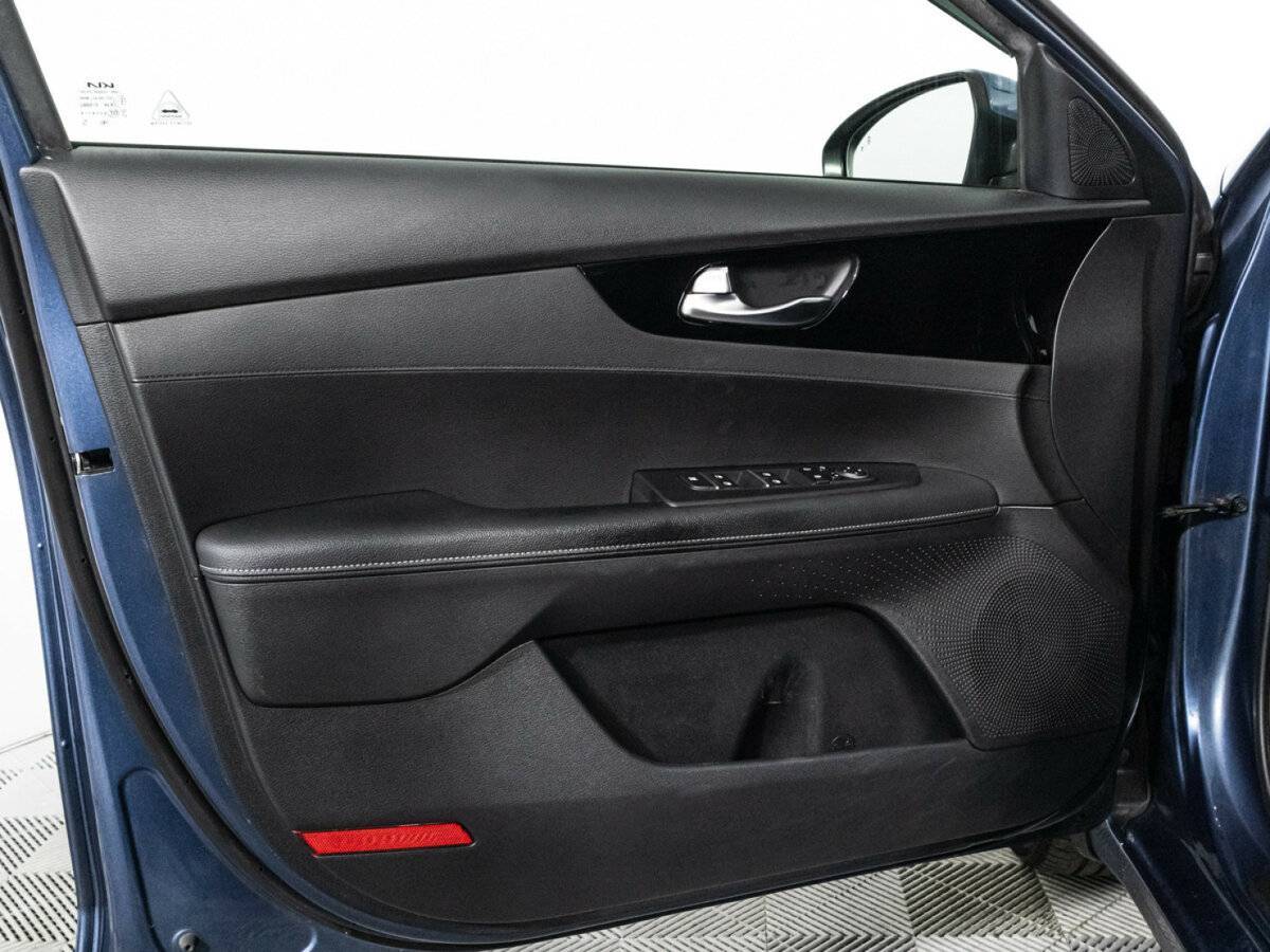 Купить Kia Cerato с пробегом. Фото: #25