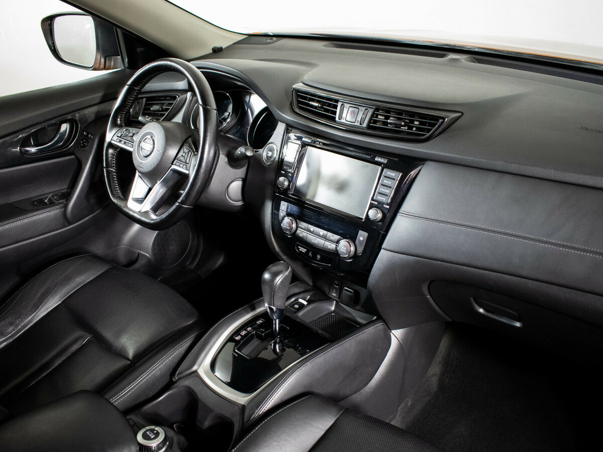 Купить Nissan X-Trail с пробегом. Фото: #9