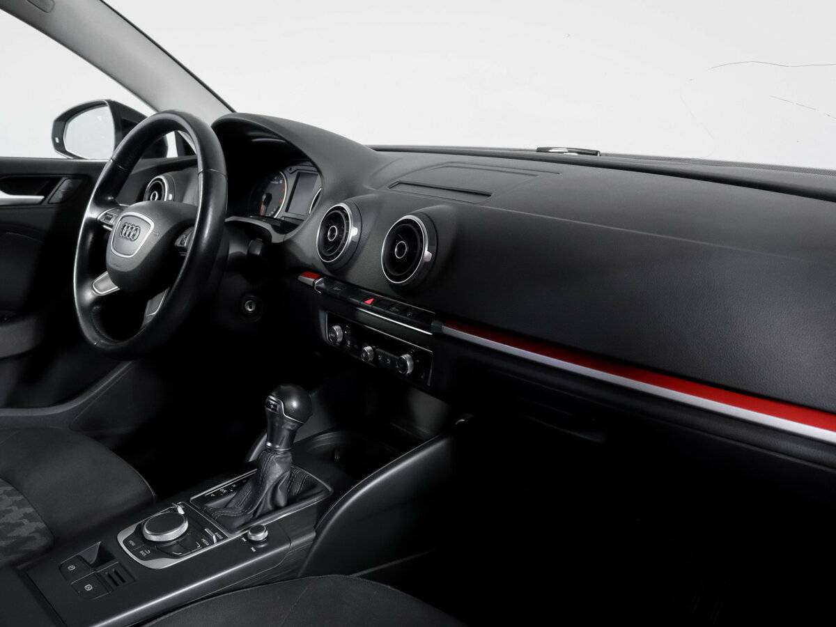 Купить Audi A3 с пробегом. Фото: #6