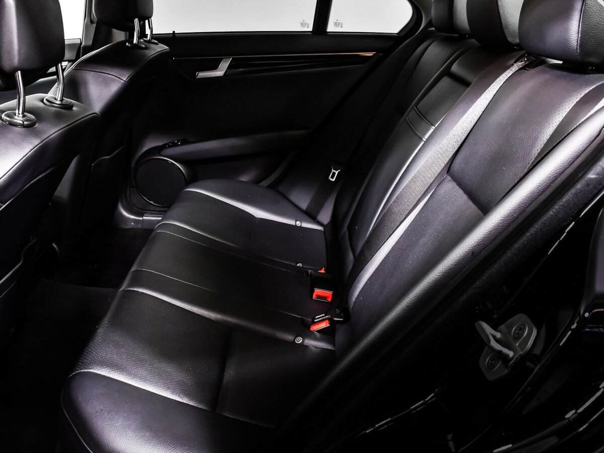 Купить Mercedes-Benz C-Класс с пробегом. Фото: #10