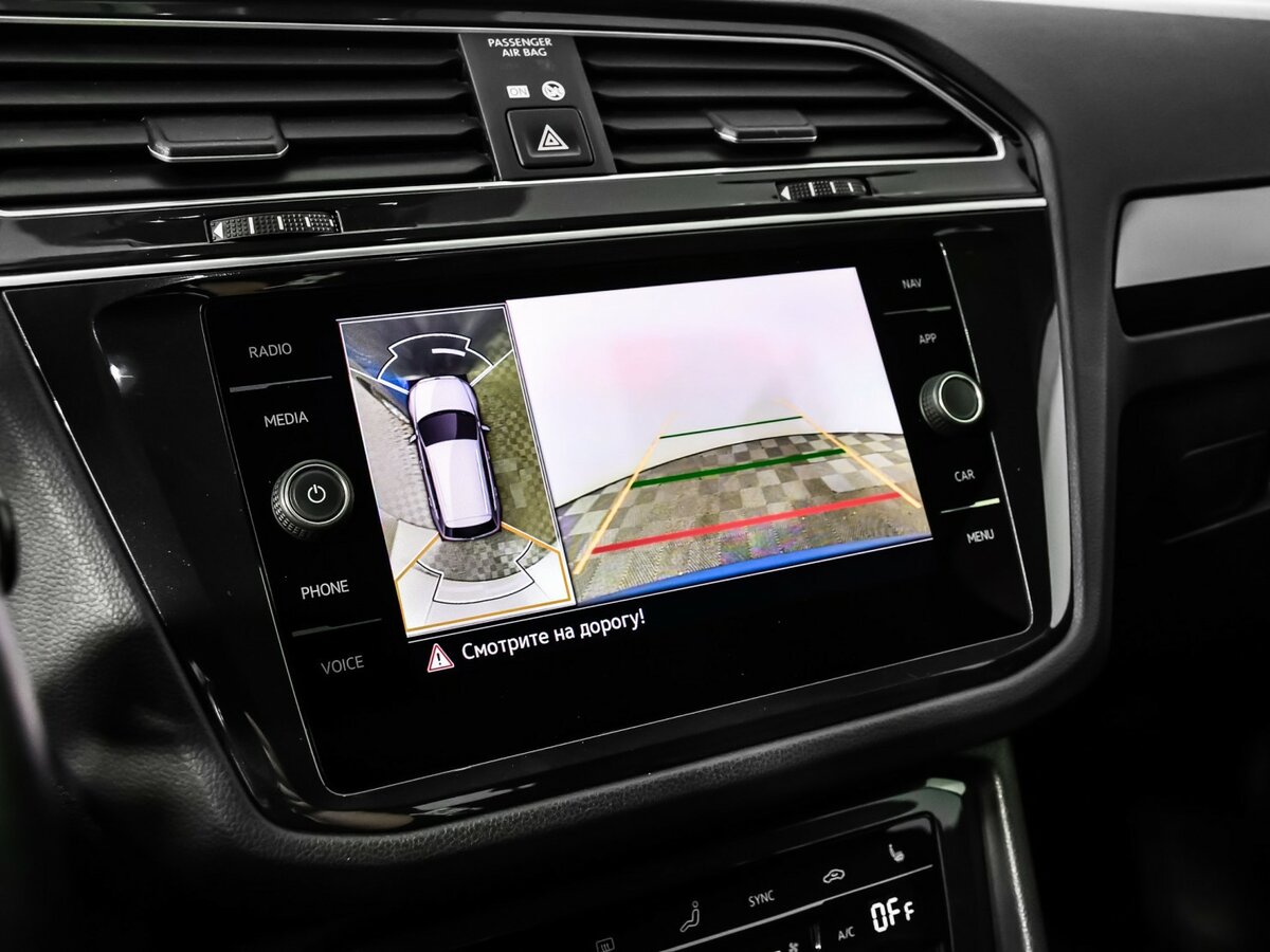 Купить Volkswagen Tiguan с пробегом. Фото: #13