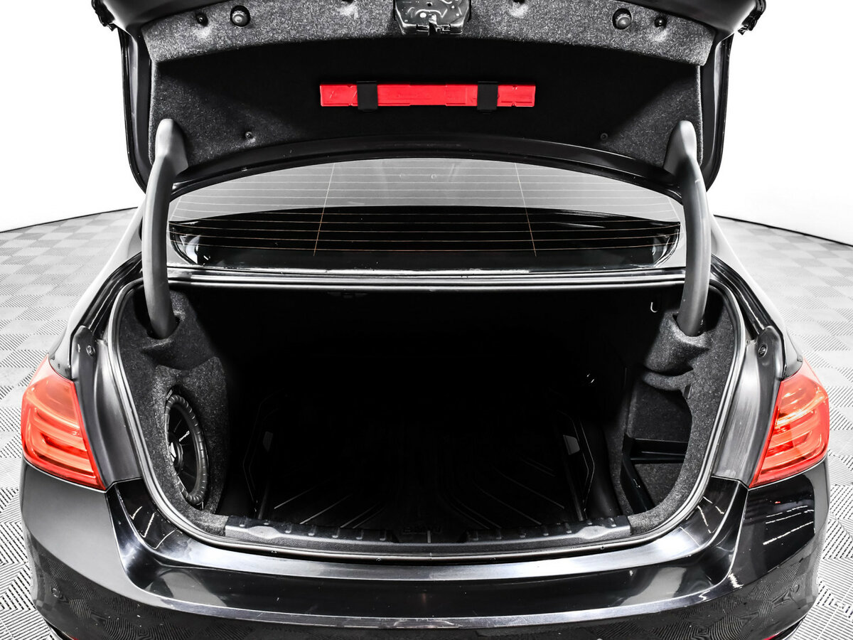 Купить BMW 3 серии с пробегом. Фото: #11