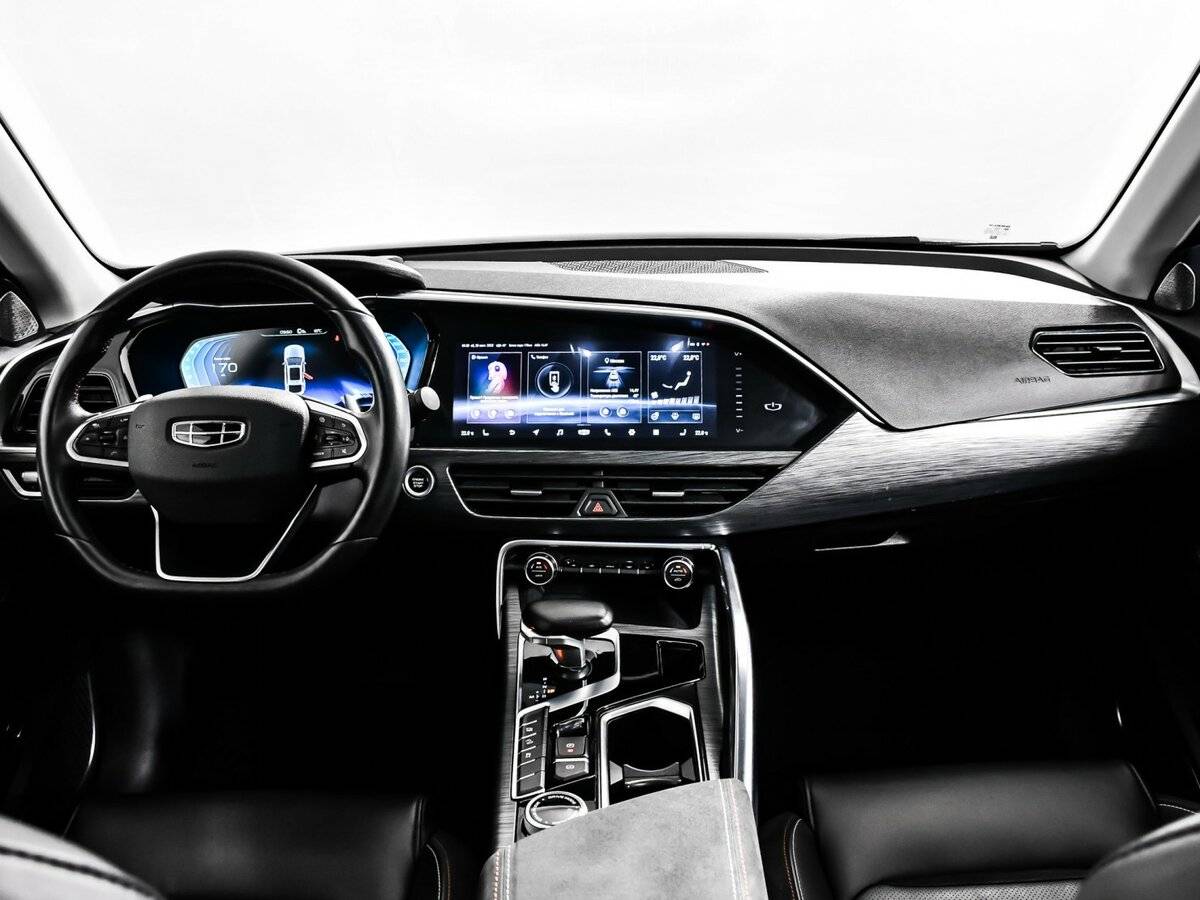 Купить Geely Tugella с пробегом. Фото: #8