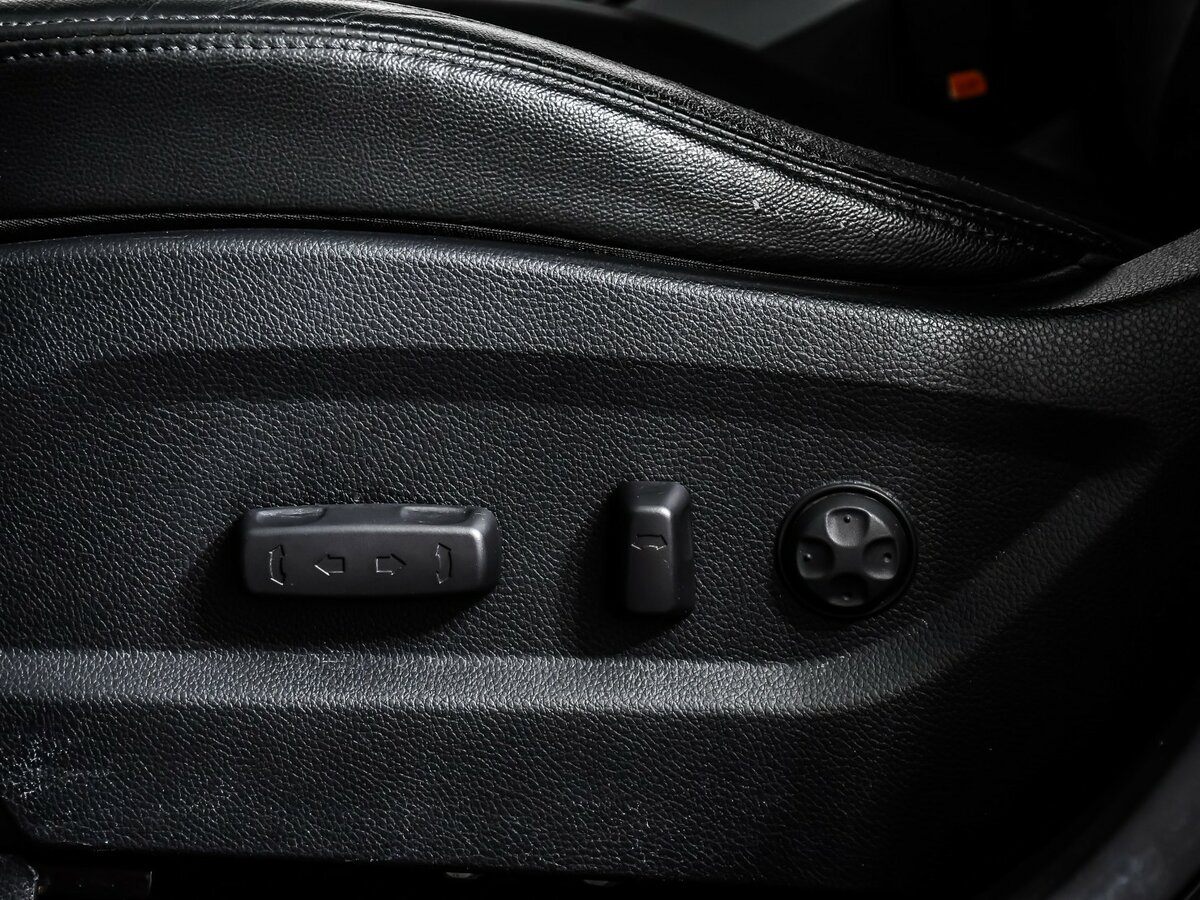 Купить Hyundai Santa Fe с пробегом. Фото: #14