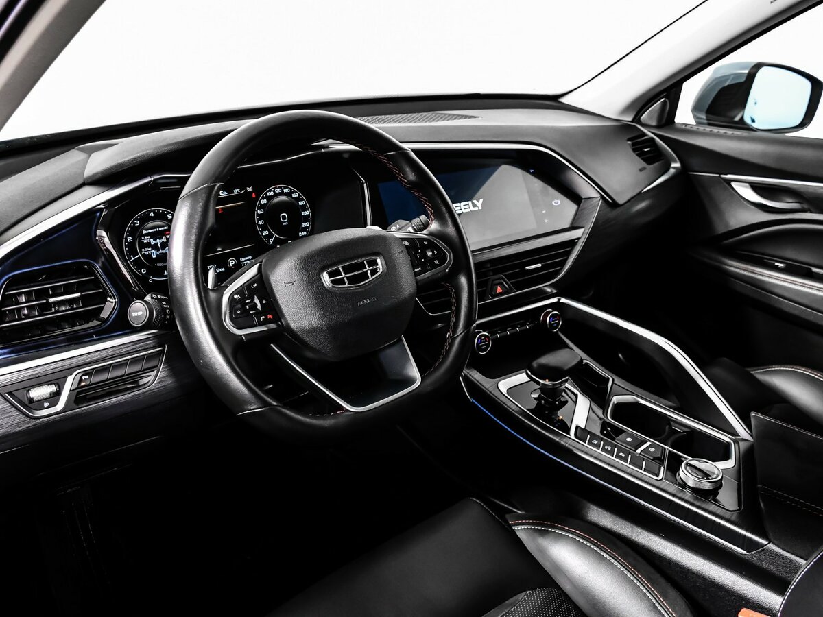 Купить Geely Tugella с пробегом. Фото: #10