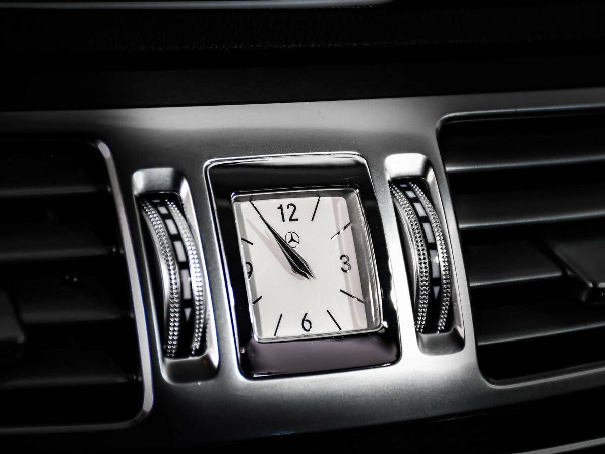 Купить Mercedes-Benz E-Класс с пробегом. Фото: #15