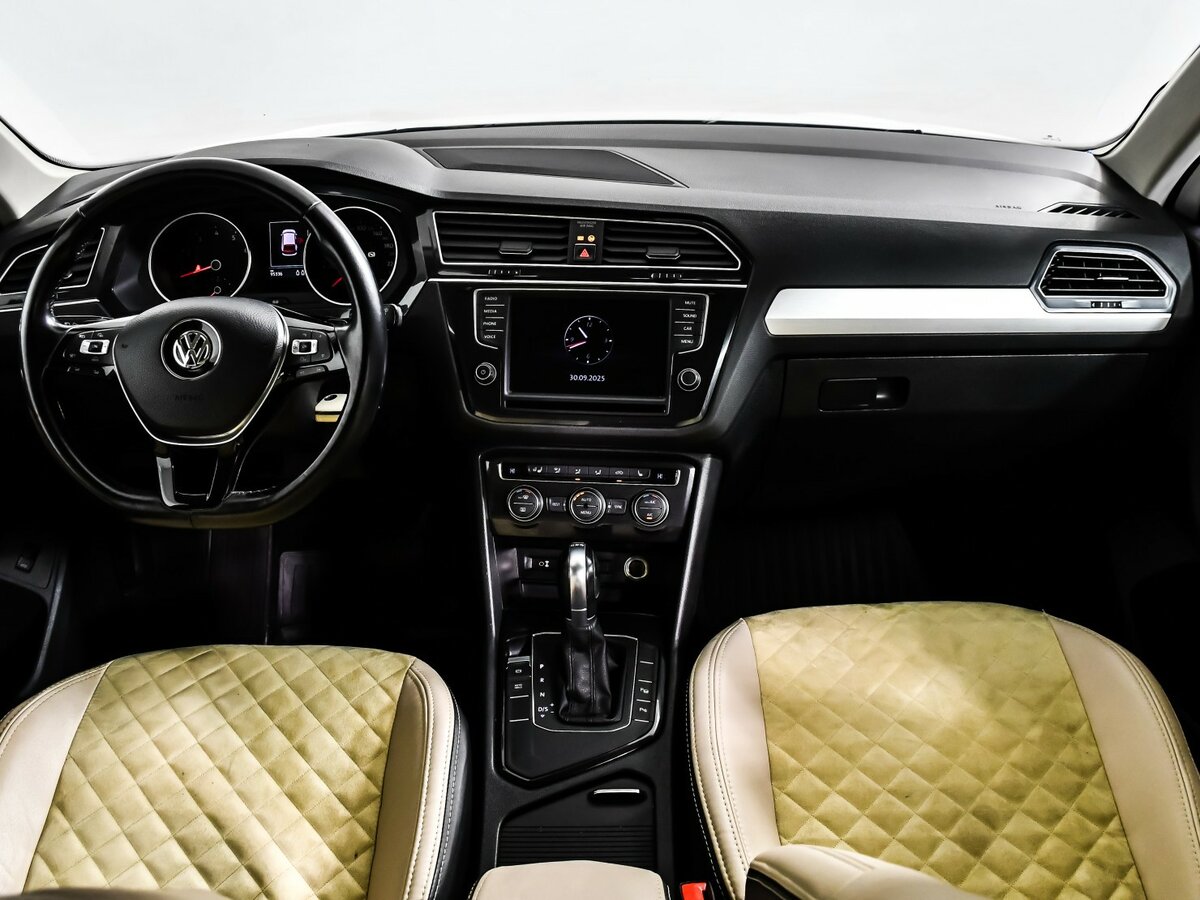 Купить Volkswagen Tiguan с пробегом. Фото: #9