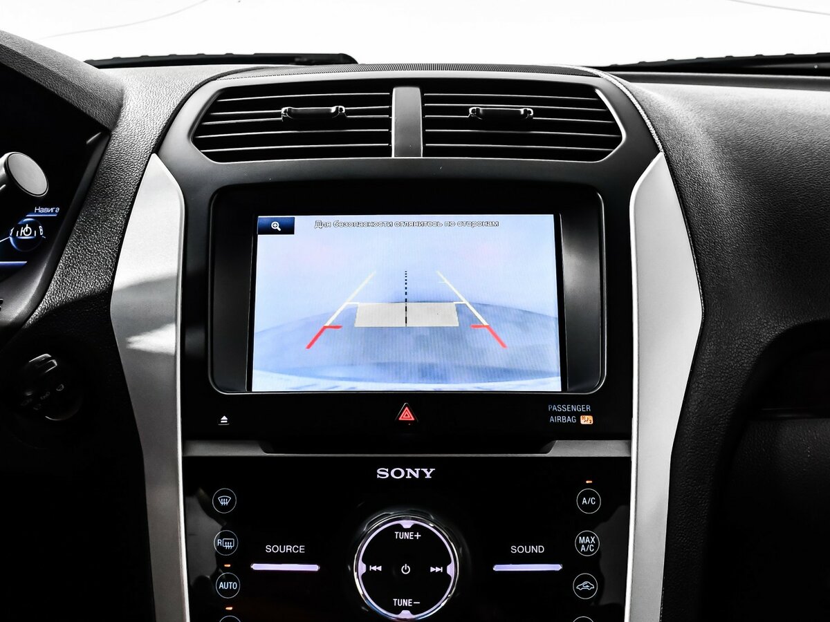 Купить Ford Explorer с пробегом. Фото: #18