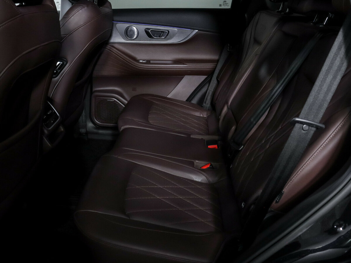 Купить Chery Tiggo 8 Pro Max с пробегом. Фото: #9