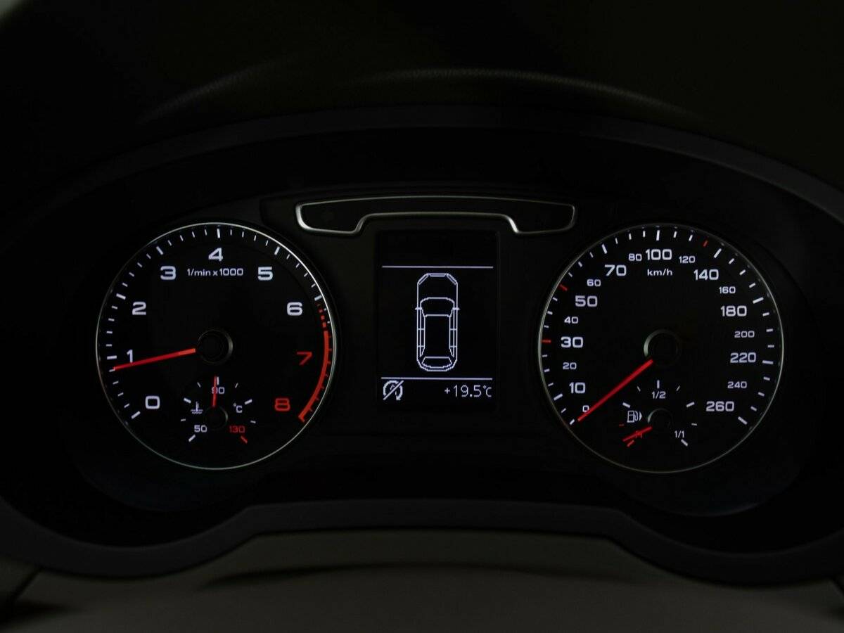 Купить Audi Q3 с пробегом. Фото: #5