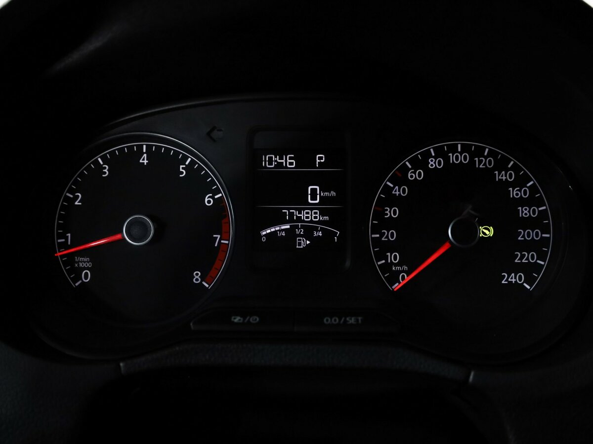Купить Volkswagen Polo с пробегом. Фото: #10