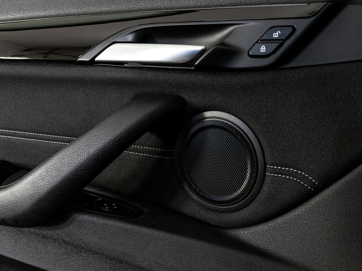 Купить BMW X1 с пробегом. Фото: #24