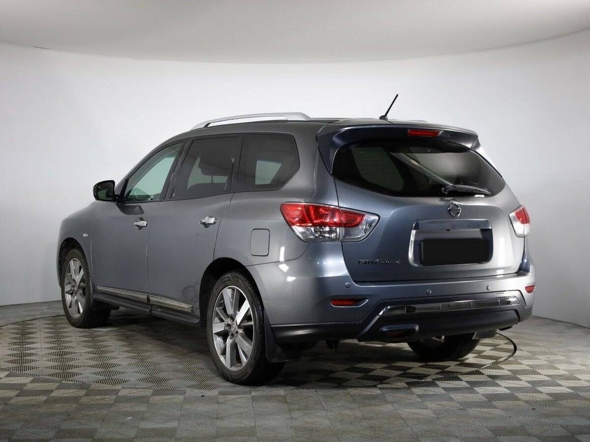 Купить Nissan Pathfinder с пробегом. Фото: #2
