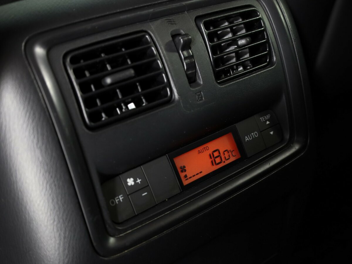 Купить Nissan Pathfinder с пробегом. Фото: #21