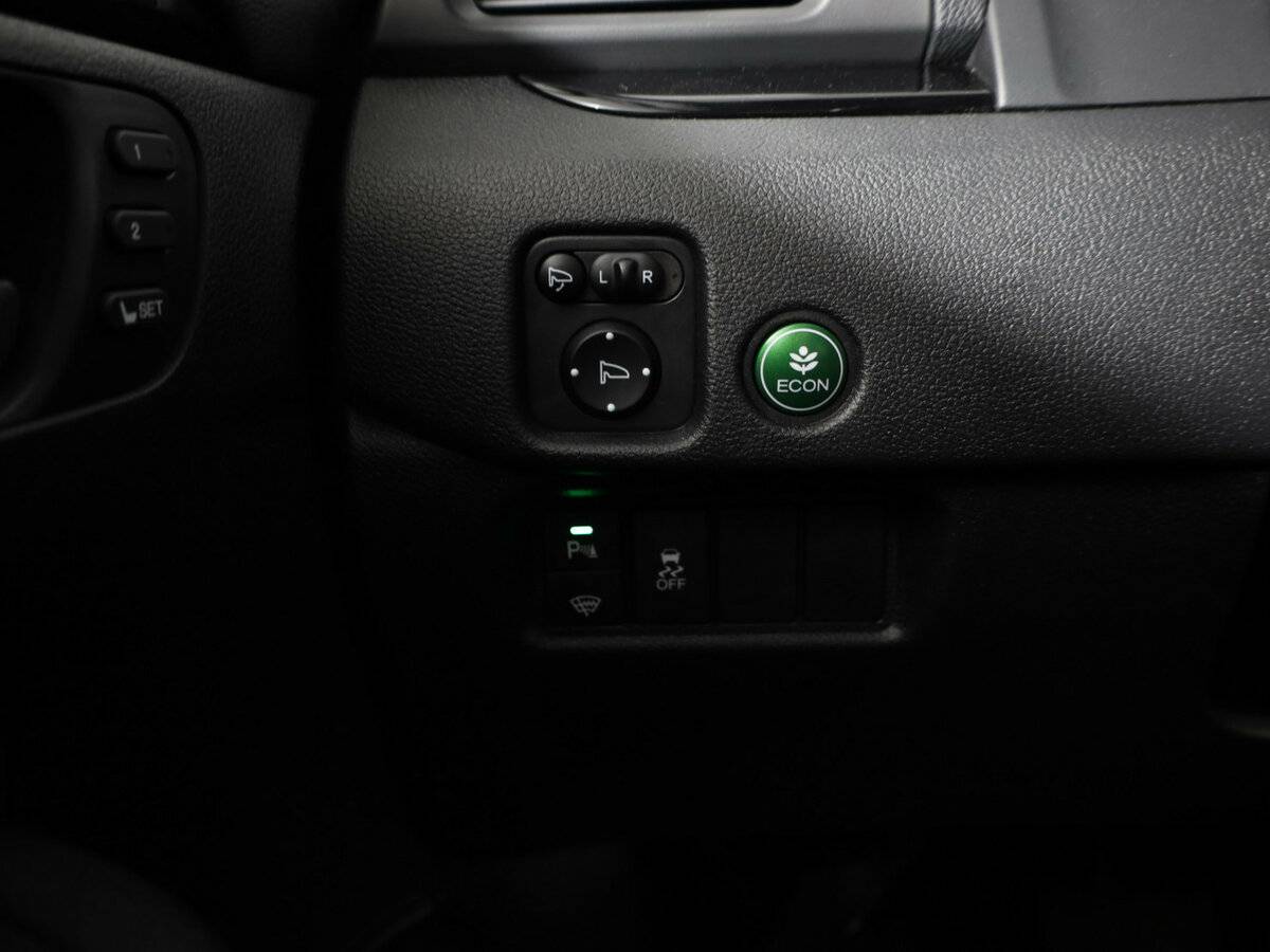 Купить Honda Pilot с пробегом. Фото: #24