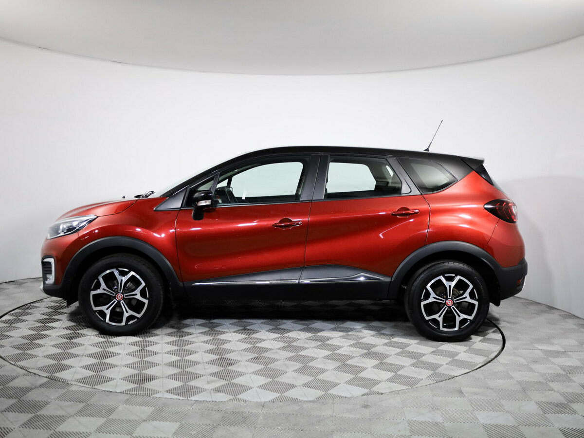 Купить Renault Kaptur с пробегом. Фото: #1