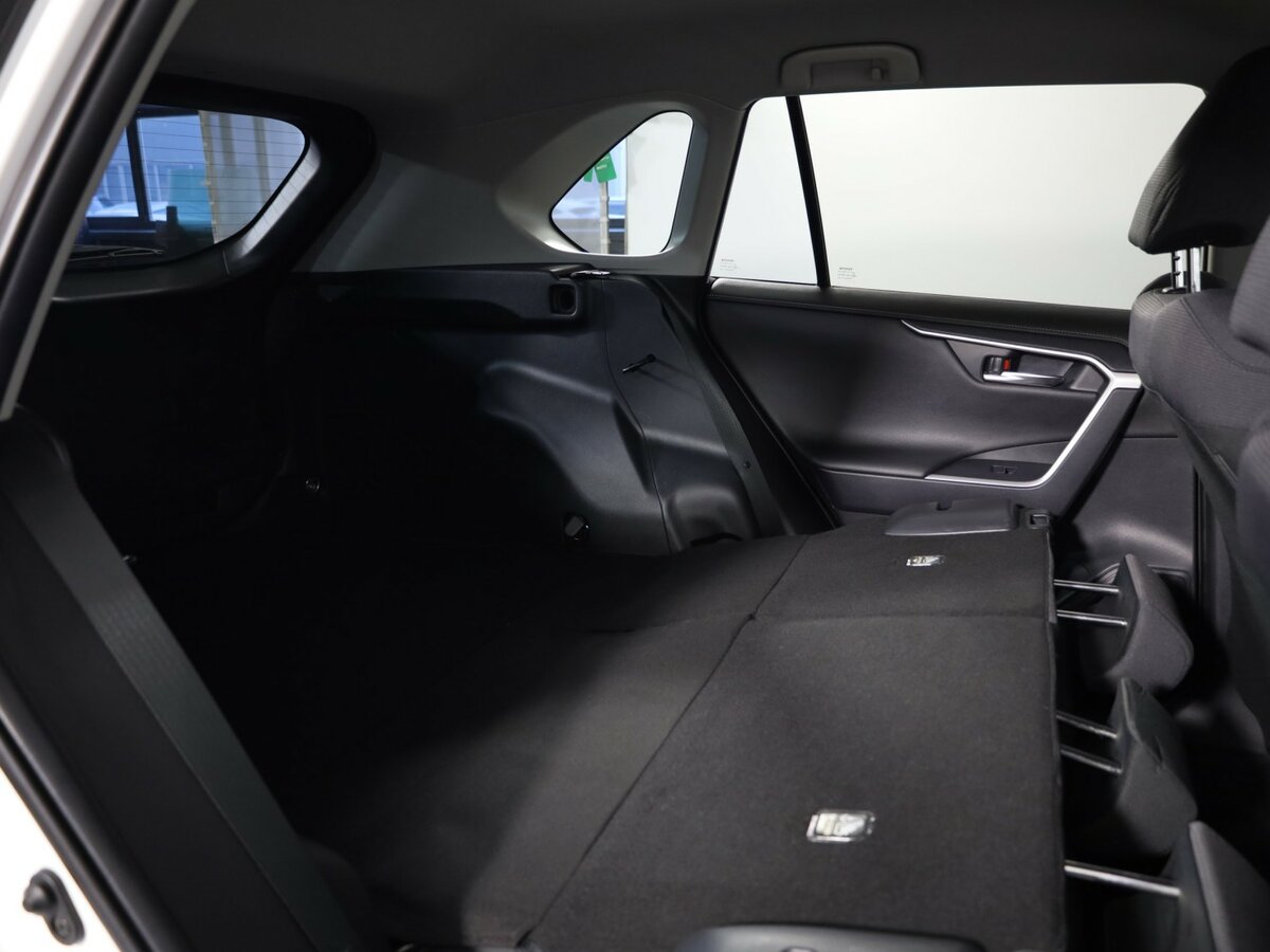 Купить Toyota RAV4 с пробегом. Фото: #14