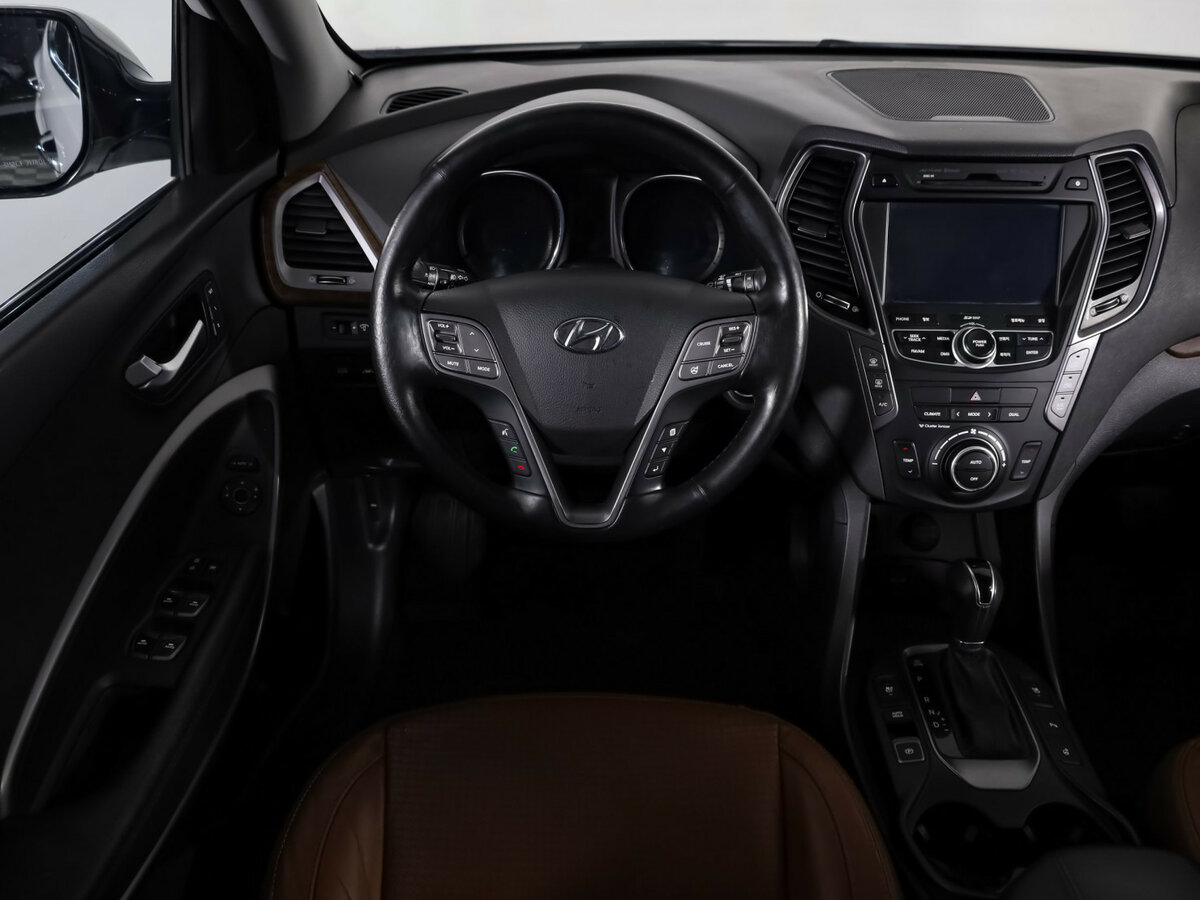 Купить Hyundai Santa Fe с пробегом. Фото: #10