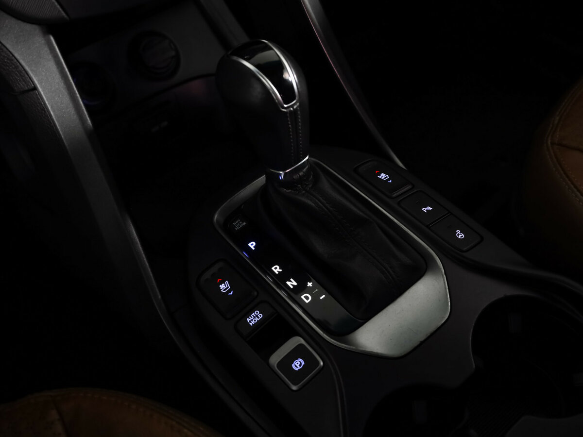 Купить Hyundai Santa Fe с пробегом. Фото: #22