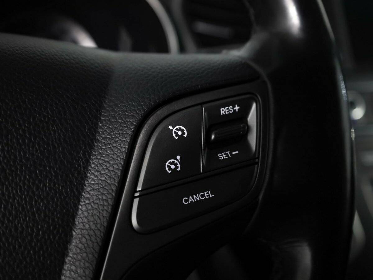 Купить Hyundai Santa Fe с пробегом. Фото: #14