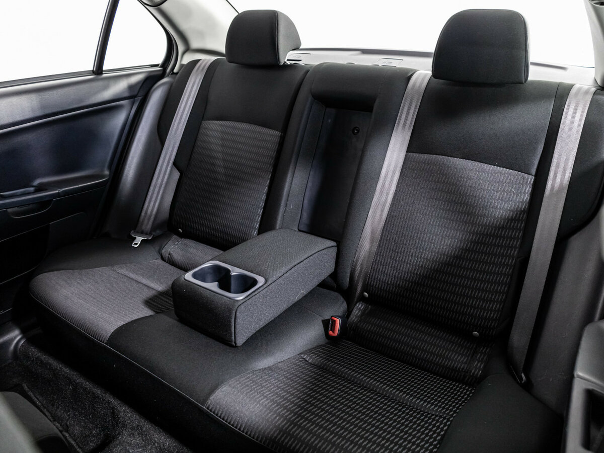 Купить Mitsubishi Lancer с пробегом. Фото: #11