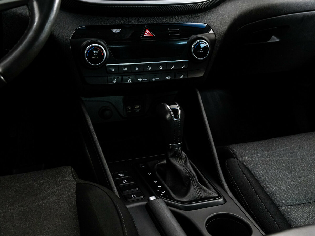 Купить Hyundai Tucson с пробегом. Фото: #9