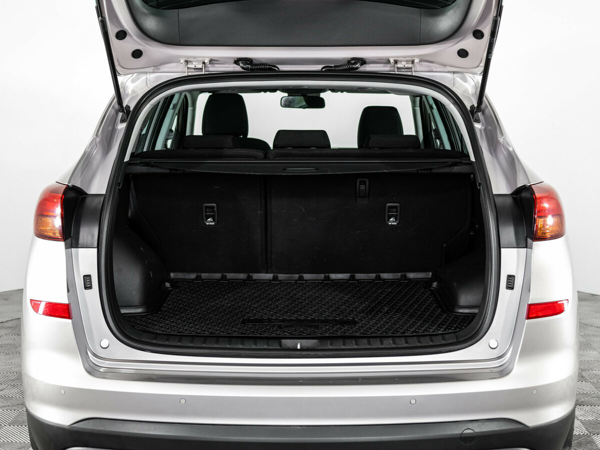 Купить Hyundai Tucson с пробегом. Фото: #17