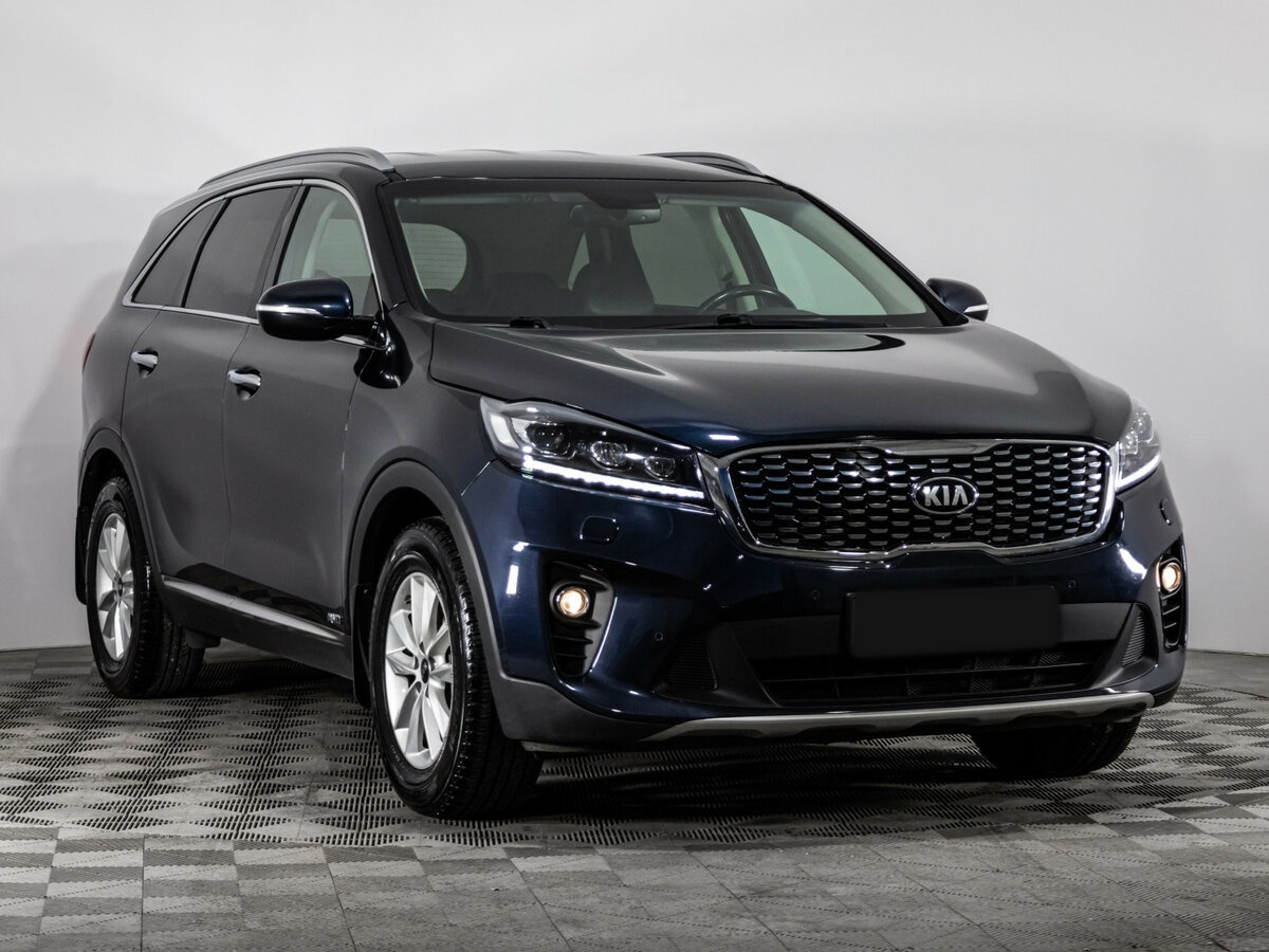 Купить Kia Sorento с пробегом. Фото: #2