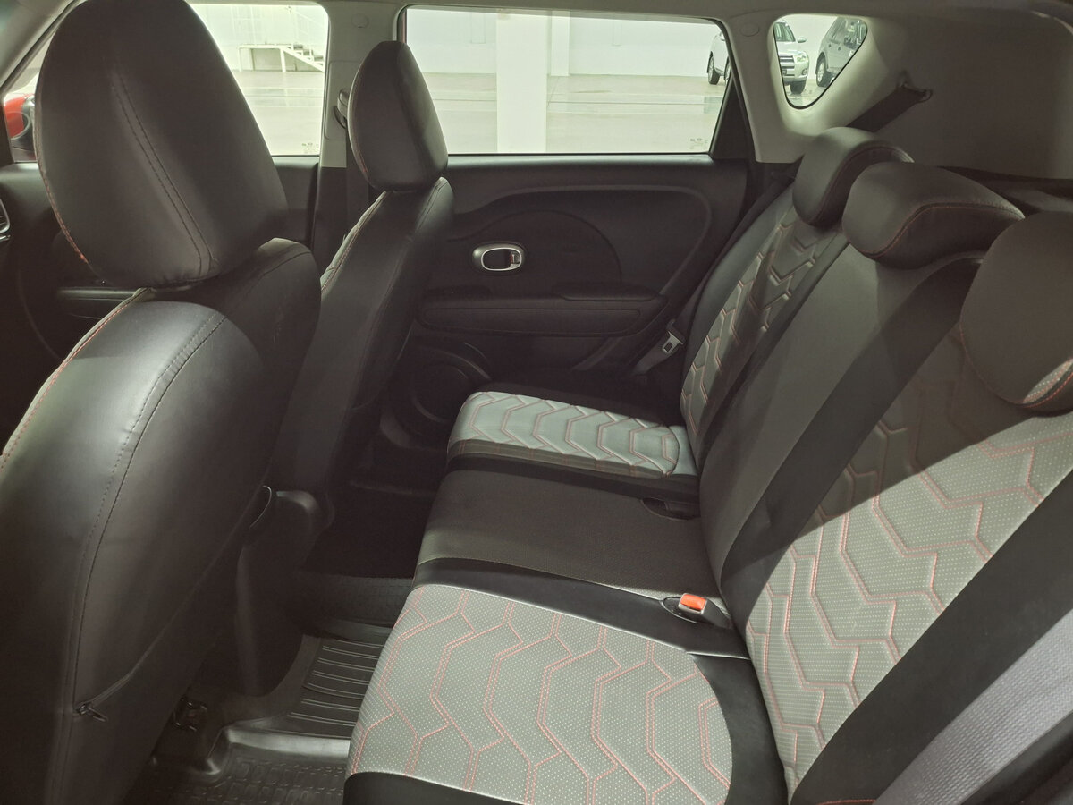 Купить Kia Soul с пробегом. Фото: #11