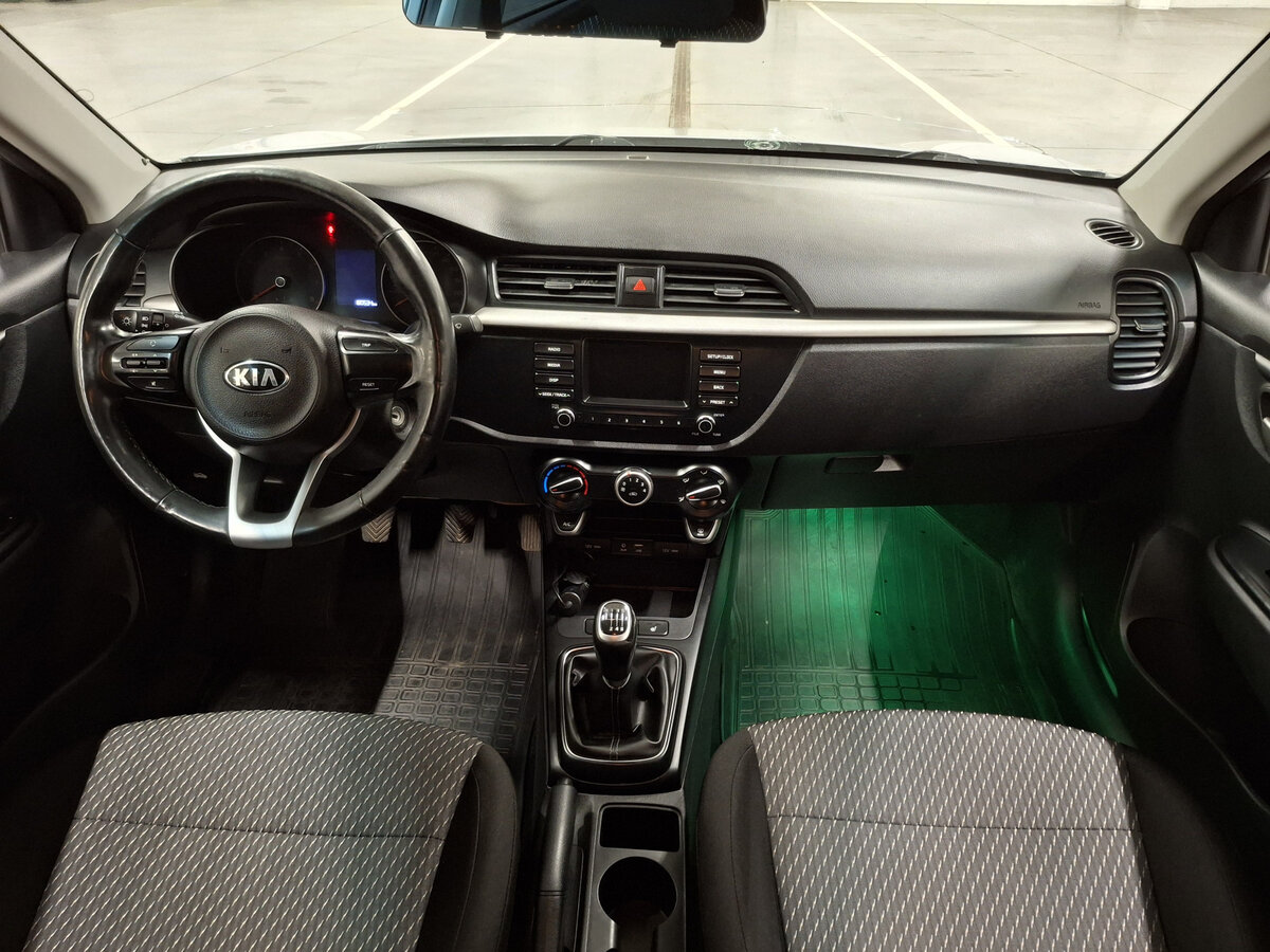 Купить Kia Rio с пробегом. Фото: #13