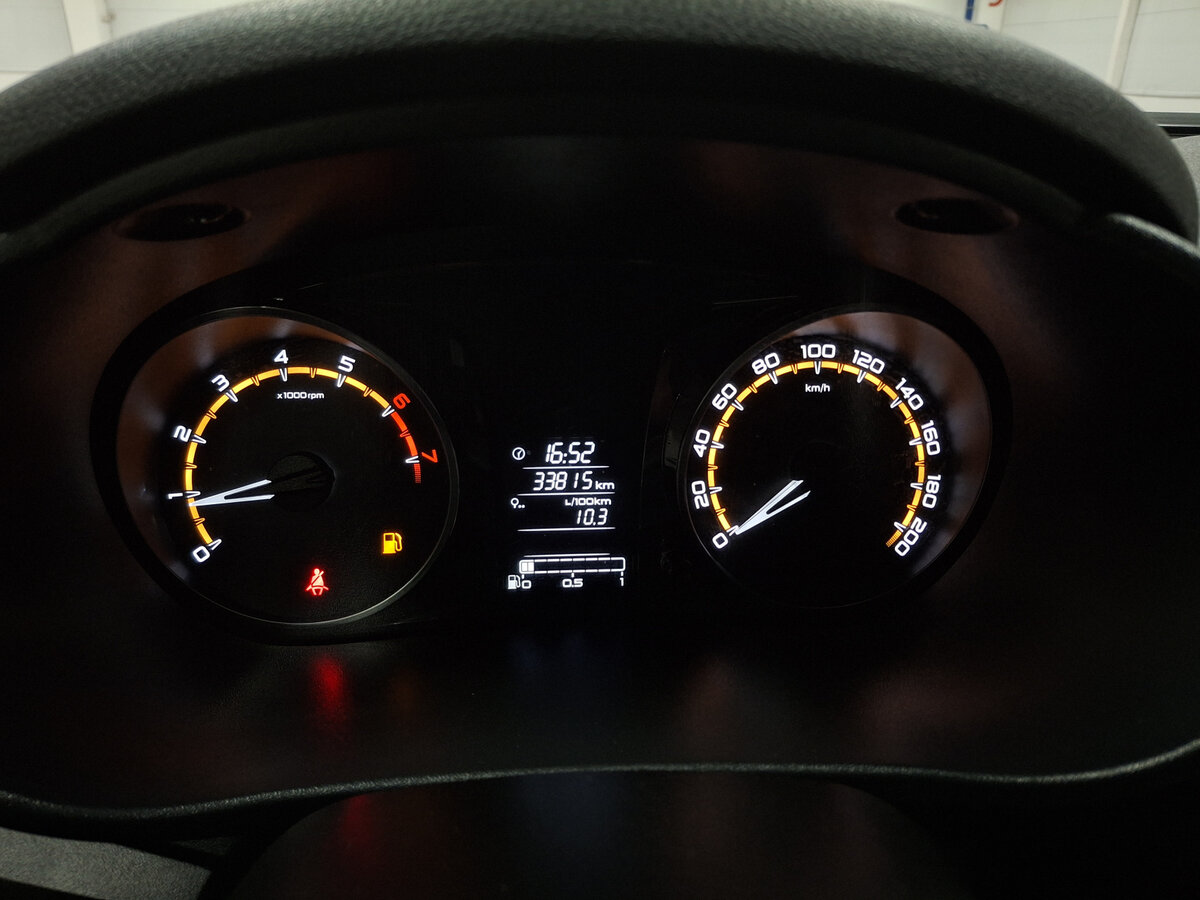 Купить Lada (ВАЗ) Granta с пробегом. Фото: #12