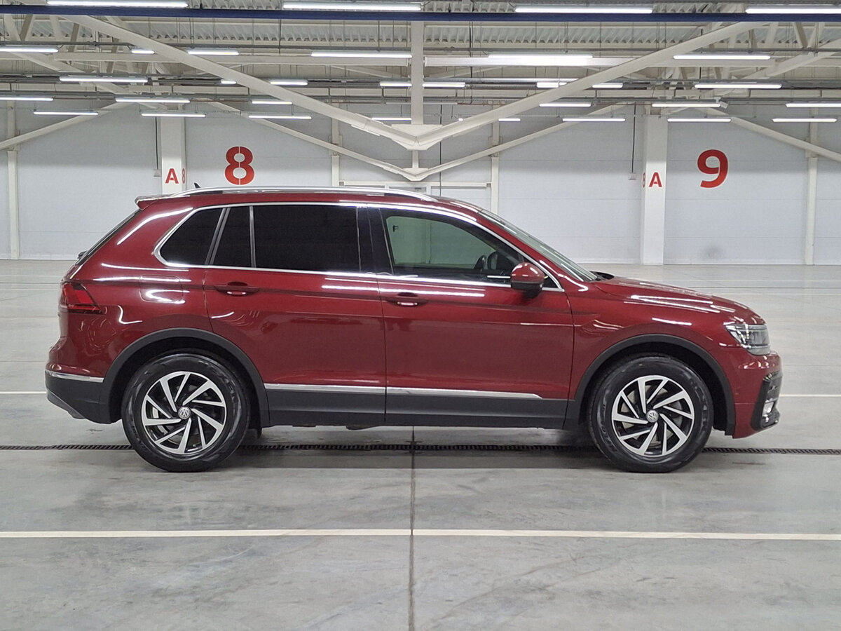 Купить Volkswagen Tiguan с пробегом. Фото: #3