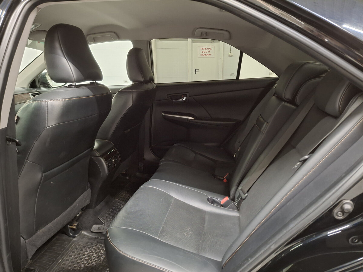 Купить Toyota Camry с пробегом. Фото: #10