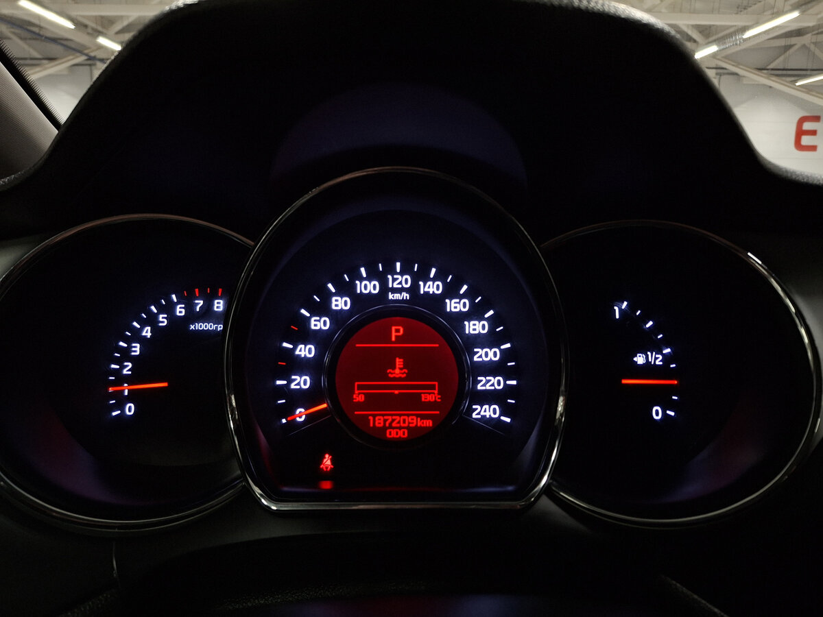 Купить Kia Ceed с пробегом. Фото: #12