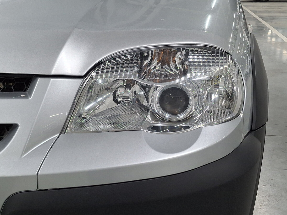 Купить Chevrolet Niva с пробегом. Фото: #16