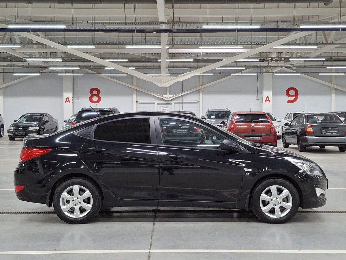 Купить Hyundai Solaris с пробегом. Фото: #3