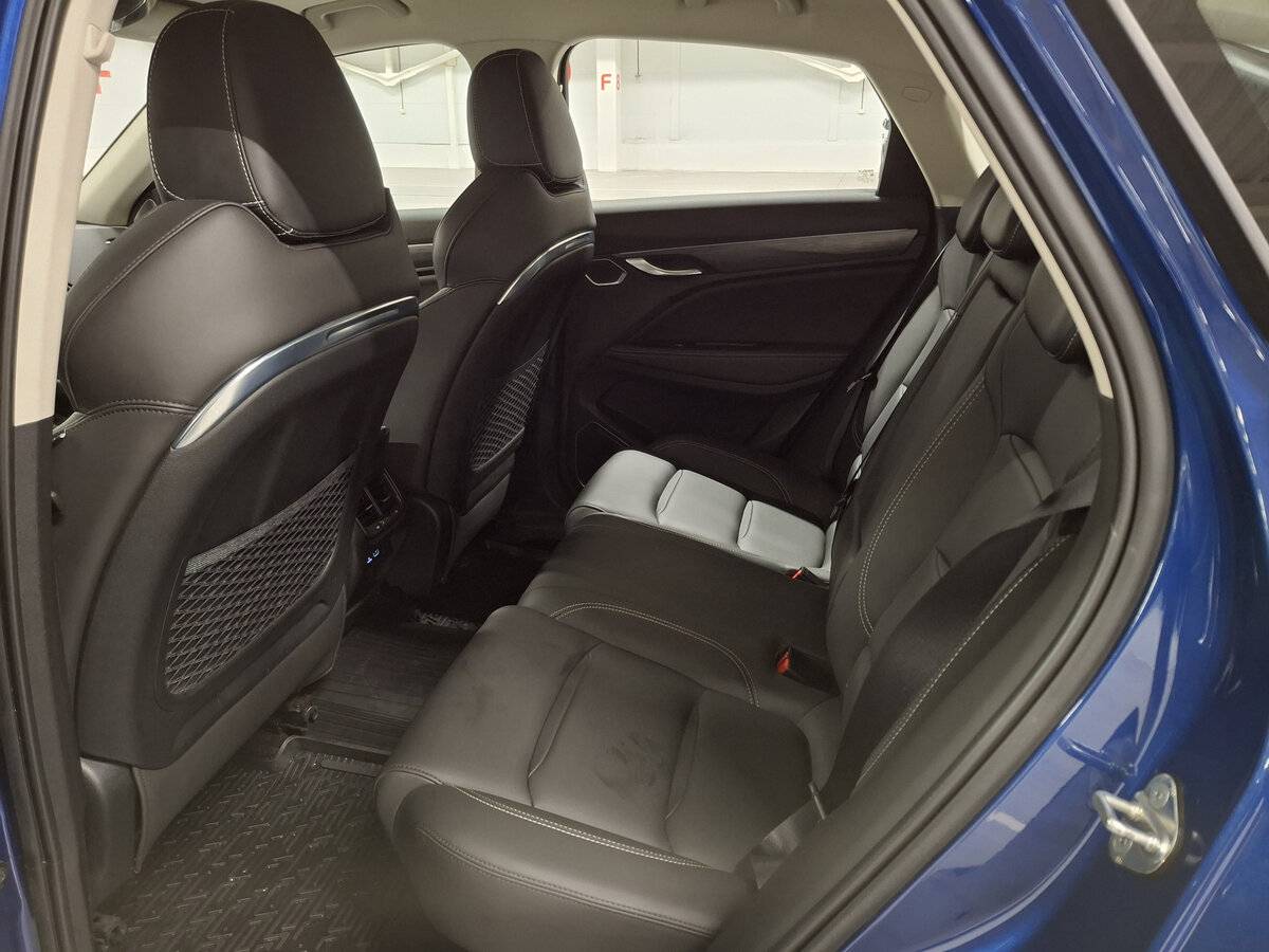 Купить Geely Tugella с пробегом. Фото: #11