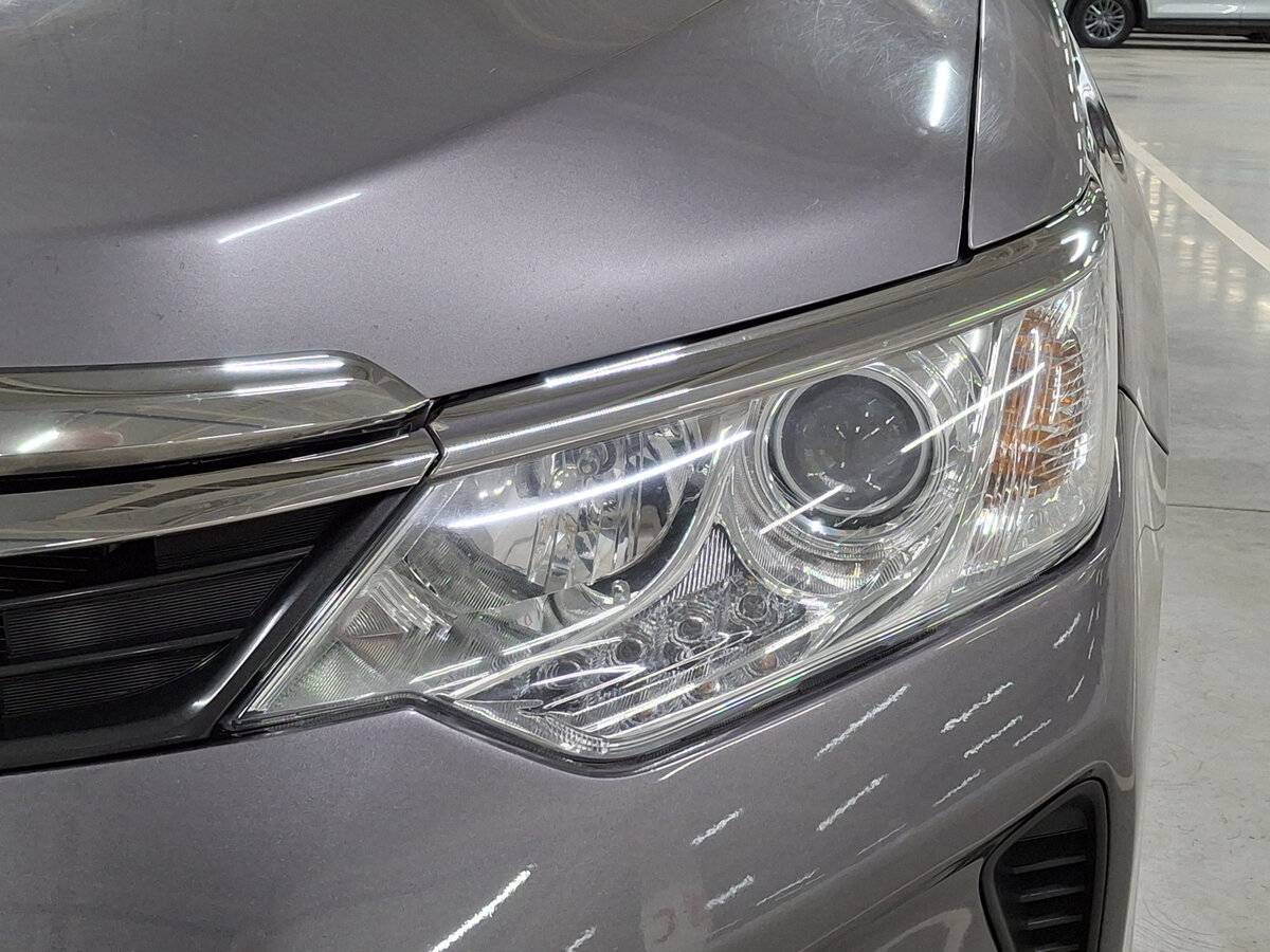 Купить Toyota Camry с пробегом. Фото: #15