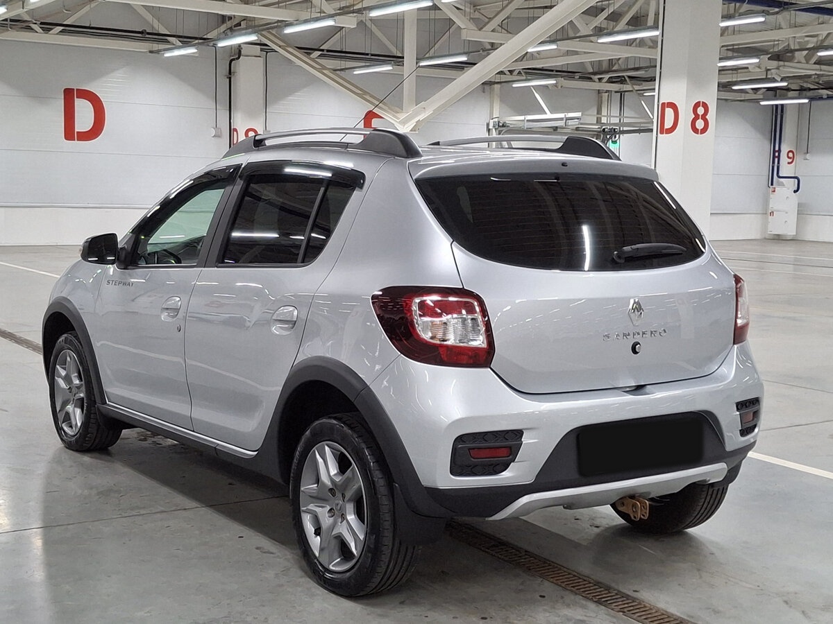 Купить Renault Sandero с пробегом. Фото: #6