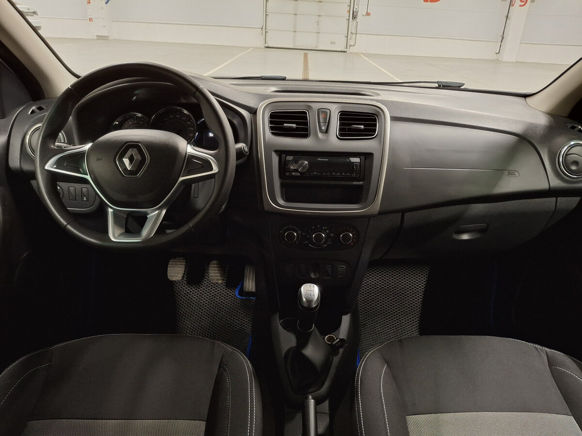 Купить Renault Sandero с пробегом. Фото: #13