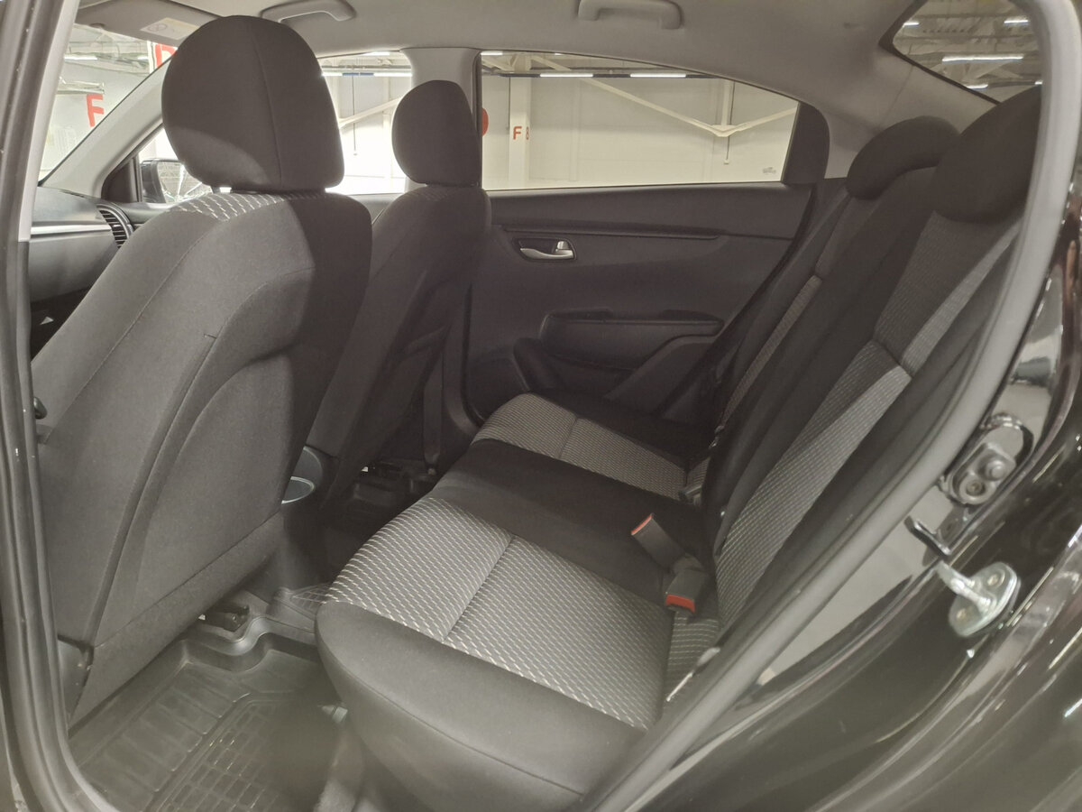Купить Kia Rio с пробегом. Фото: #11