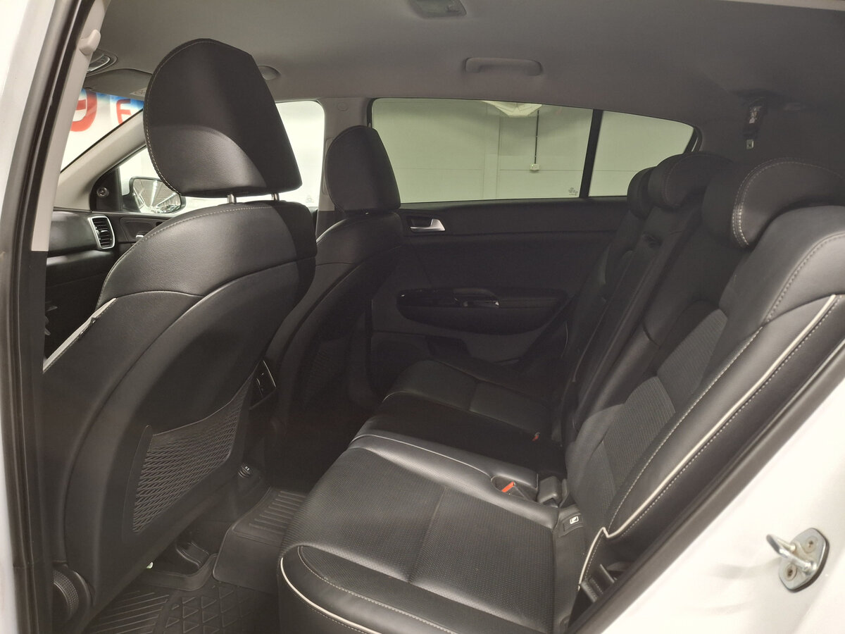 Купить Kia Sportage с пробегом. Фото: #11